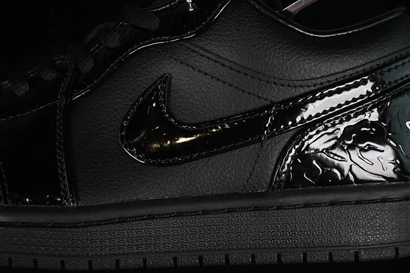 All categories Air Jordan Jordan series basketball shoes Air Jordan 1 Low G version pure original Air Jordan 1 Low "Black Croc" AJ1 Joe 1 crocodile black low-top cultural casual sneakers HJ7743-010